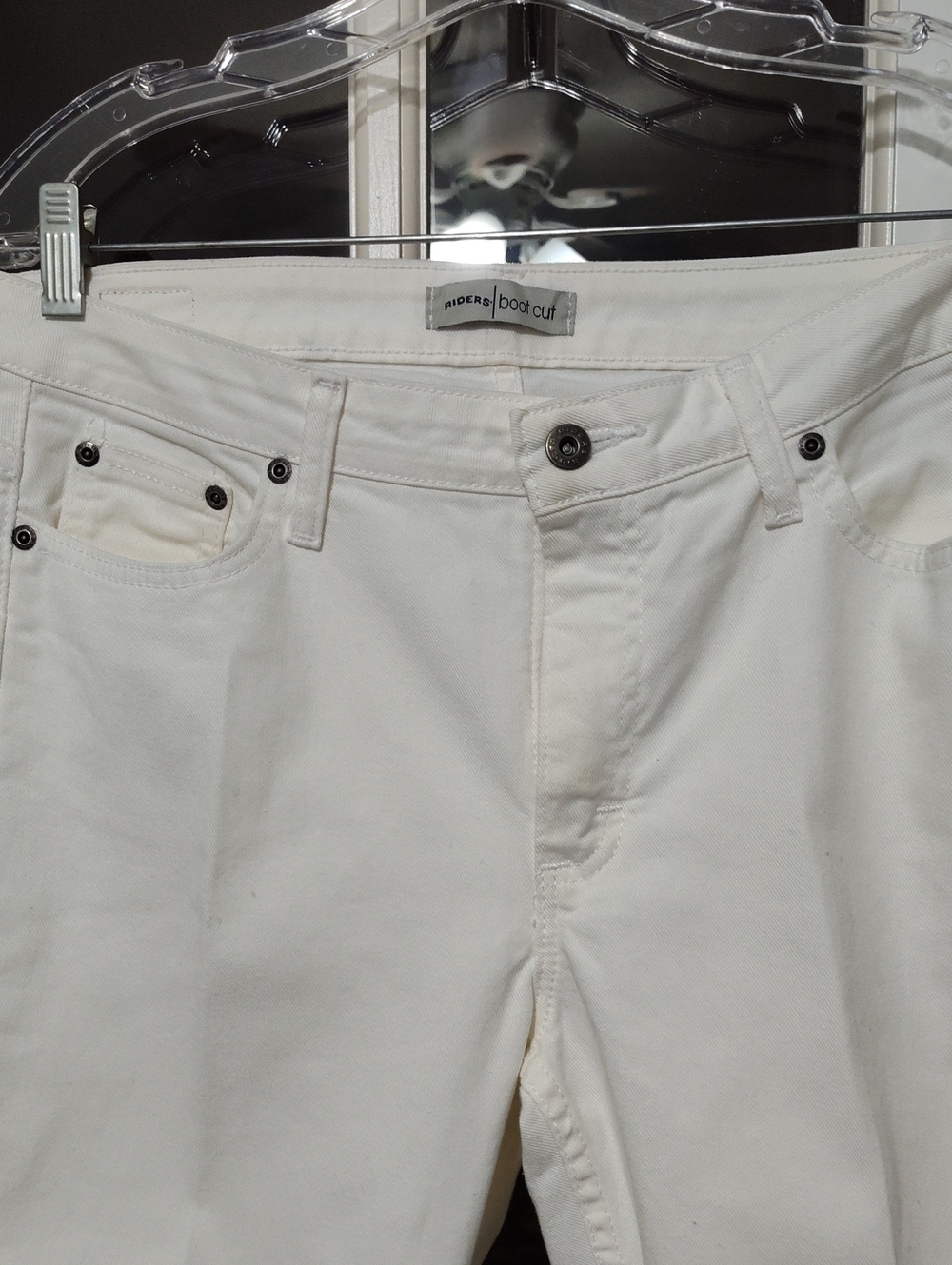 Lee Riders White Boot Cut Jeans, 5-Pocket Styling, Size 12M - Picture 5 of 10